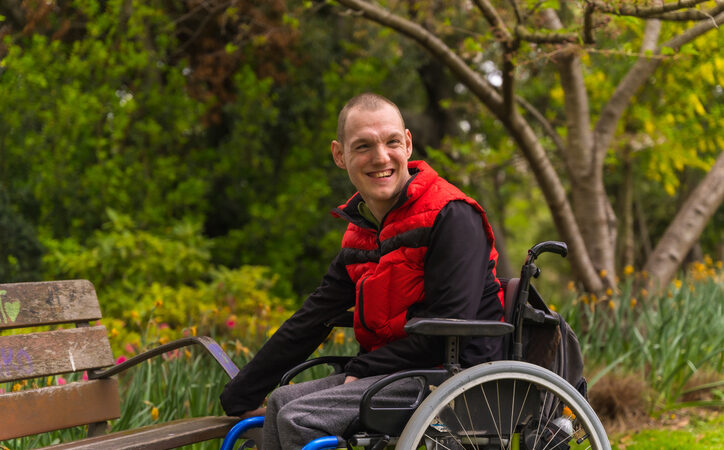 Supporting Spinal Injured People at Home