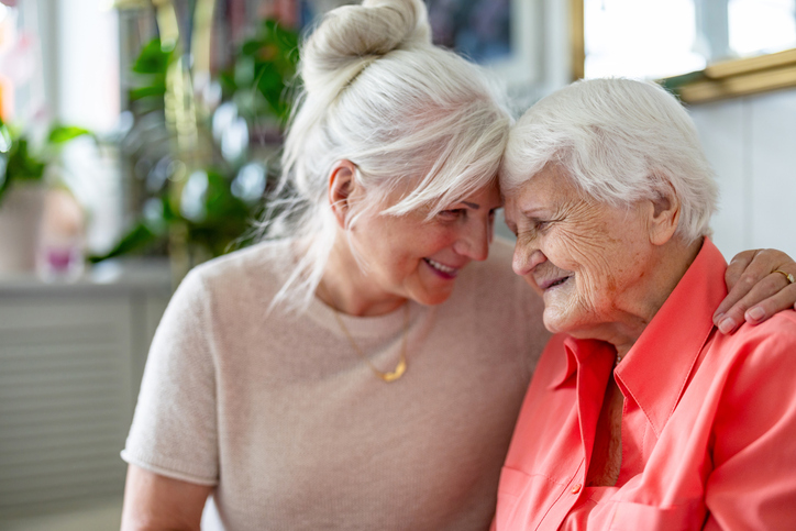 How Carers Can Manage Challenging Dementia-Related Behaviours